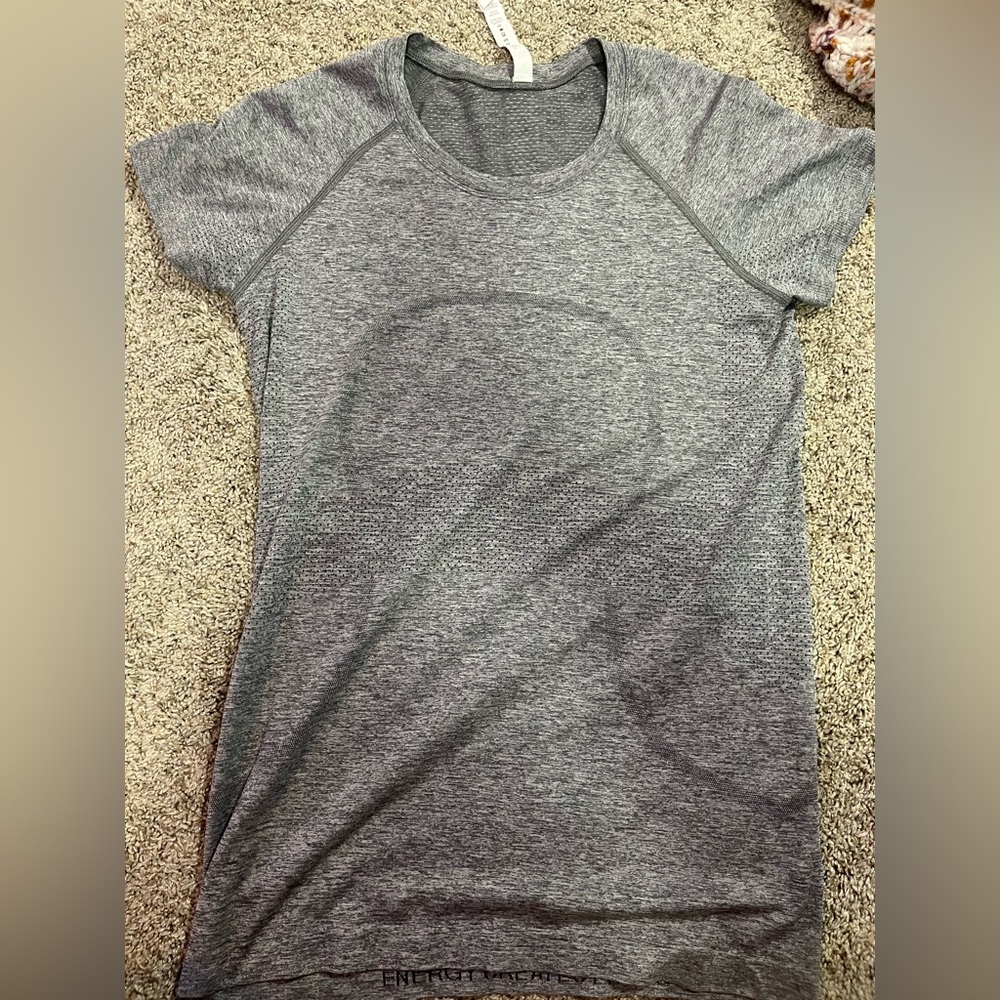 Lulu lemon gray short sleeve swiftly